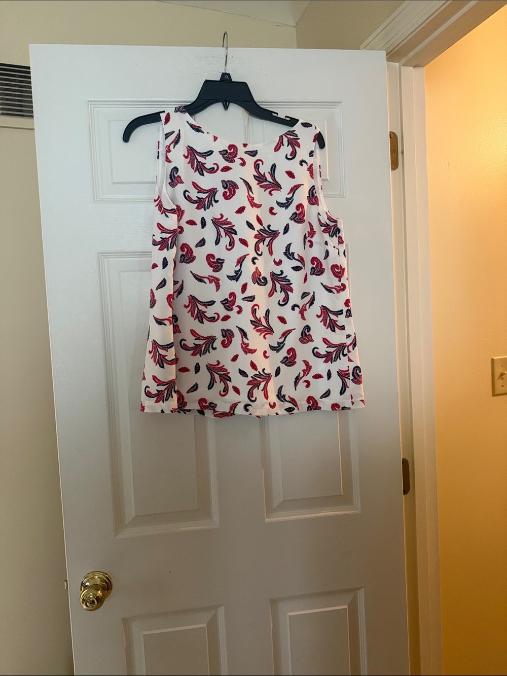 Brooks Brothers Red,White,Blue Paisley Print, Sleeveless Top